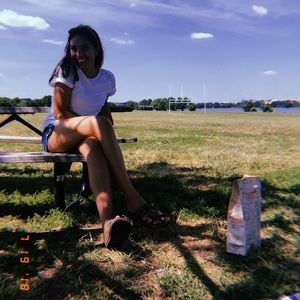 Meet your Posher, Paula